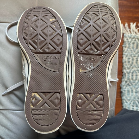 Converse Leather Mid-Top Sneakers - Picture 8 of 9